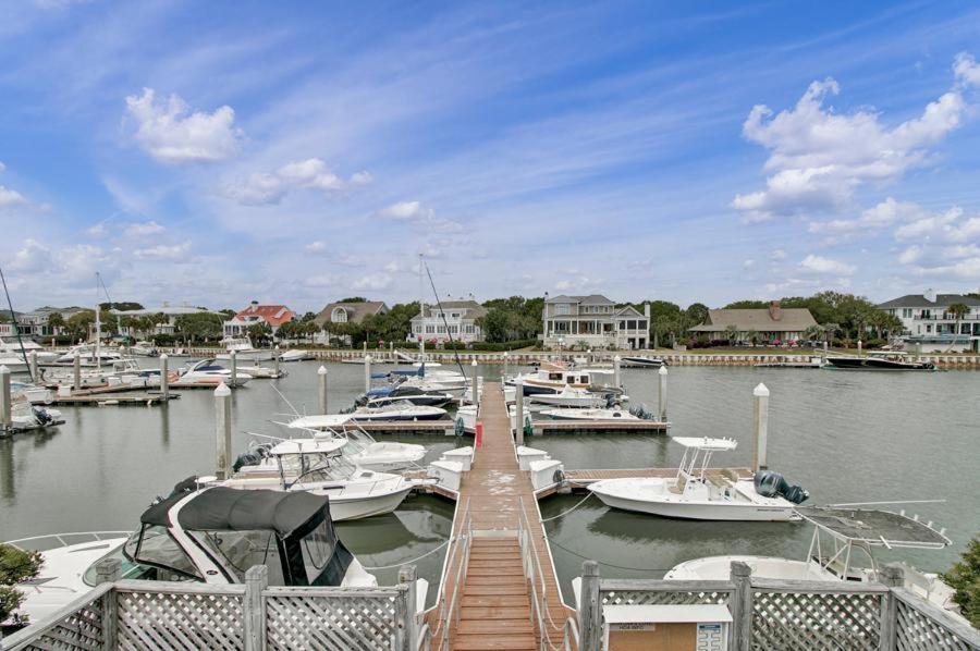 Moorings 506 By Wild Dunes, Marina View Condo جزيرة النخيل المظهر الخارجي الصورة